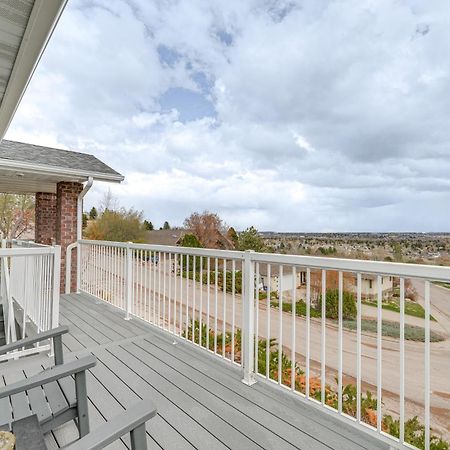 Inviting Great Falls Home With Wraparound Deck! Екстер'єр фото